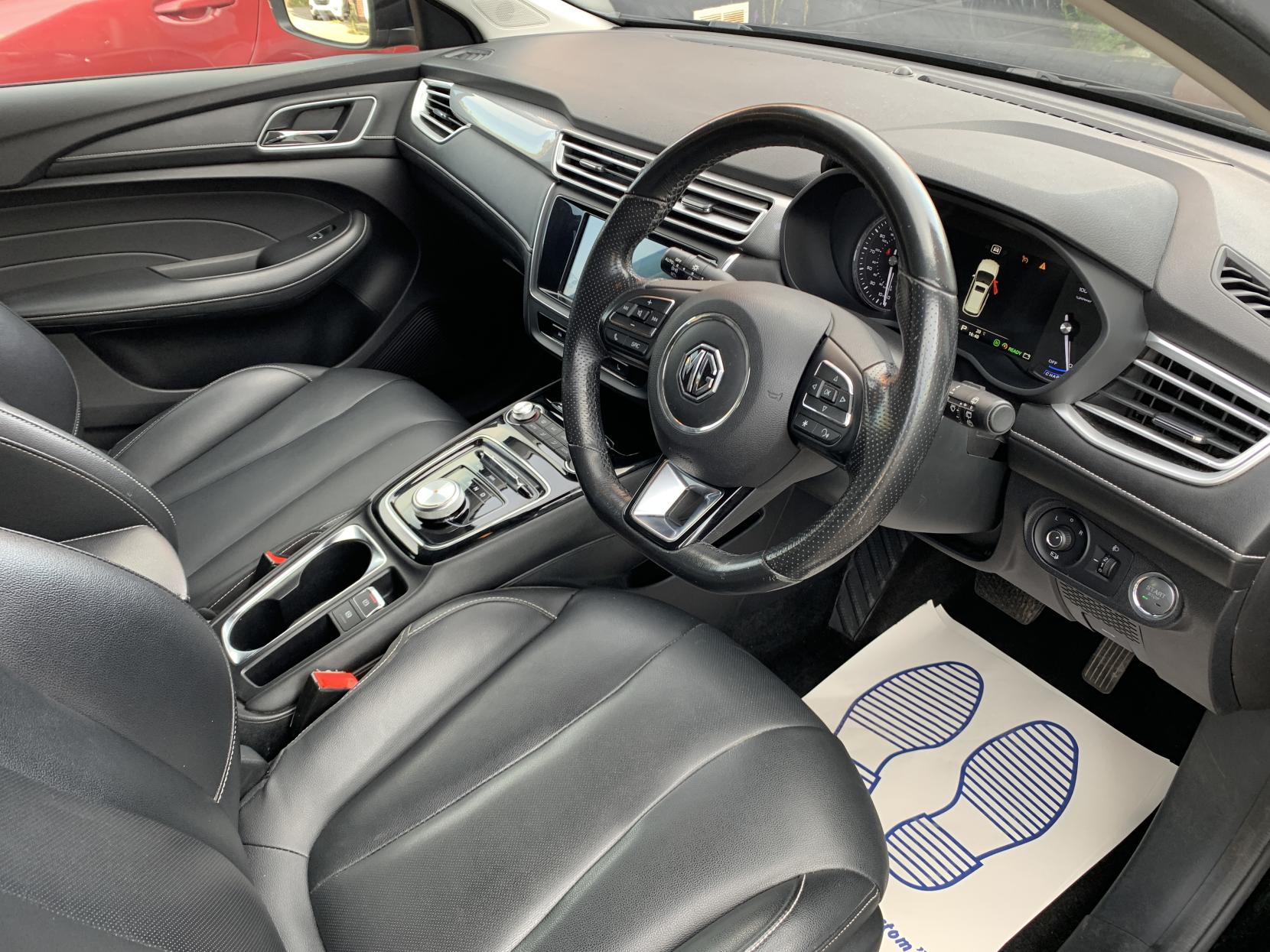 MG MG5 52.5kWh Exclusive Estate 5dr Electric Auto (156 ps)