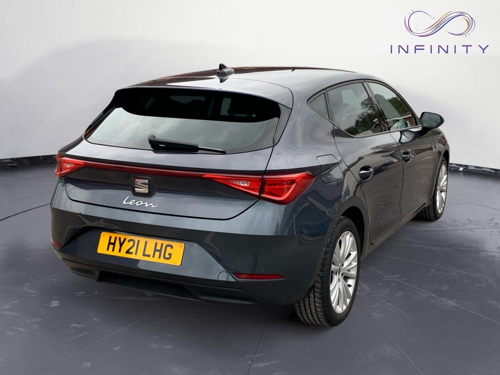 SEAT Leon 1.5 TSI EVO SE Dynamic Hatchback 5dr Petrol Manual Euro 6 (s/s) (130 ps)