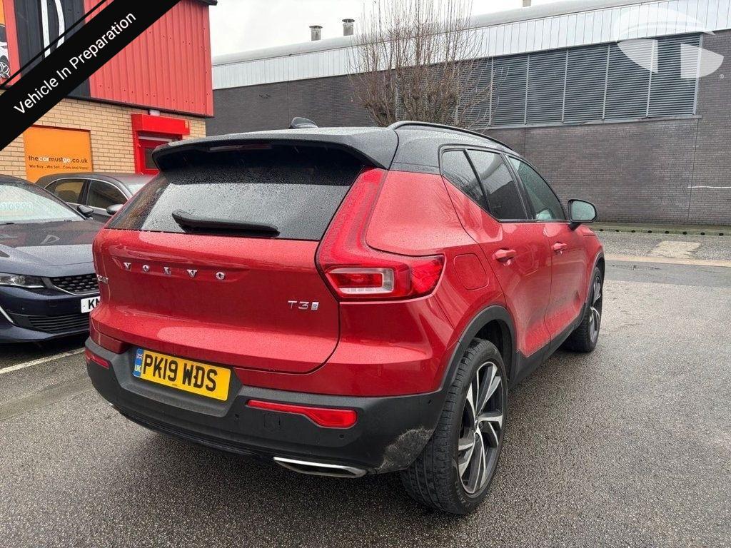 Volvo XC40 1.5 T3 R-Design Pro SUV 5dr Petrol Manual Euro 6 (s/s) (156 ps)