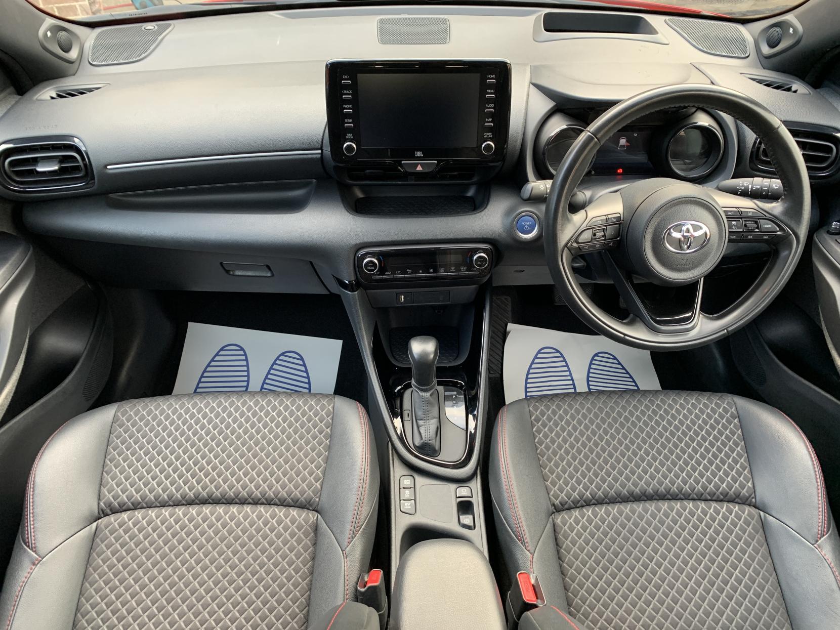 Toyota Yaris 1.5 VVT-h Launch Edition Hatchback 5dr Petrol Hybrid E-CVT Euro 6 (s/s) (116 ps)