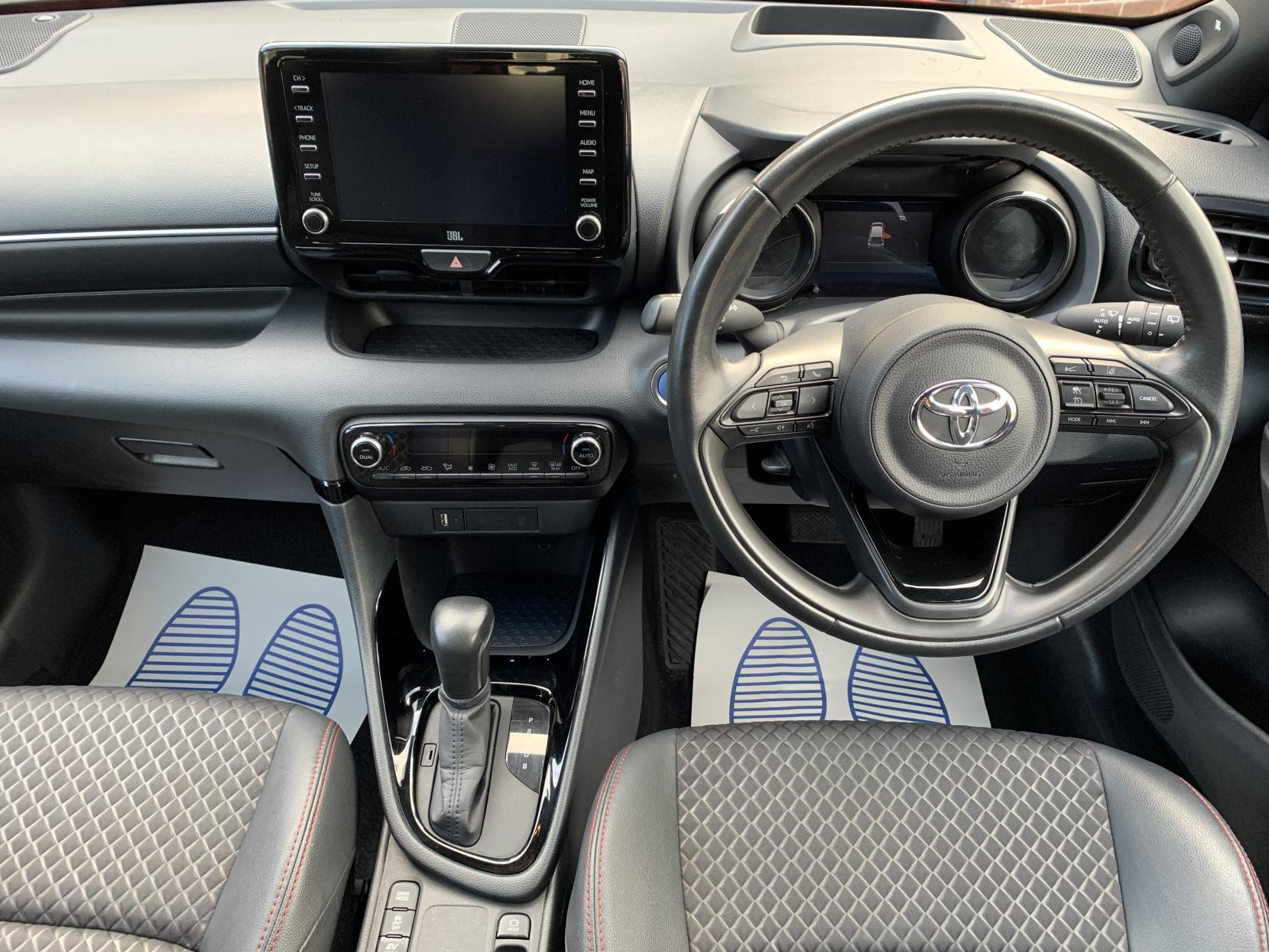 Toyota Yaris 1.5 VVT-h Launch Edition Hatchback 5dr Petrol Hybrid E-CVT Euro 6 (s/s) (116 ps)