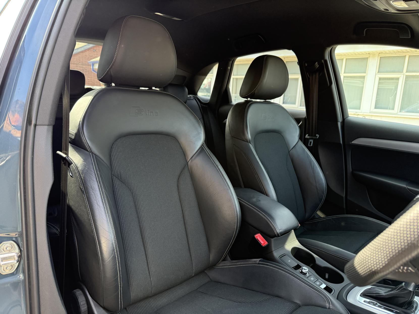 Audi Q3 1.4 TFSI CoD S line Edition SUV 5dr Petrol S Tronic Euro 6 (s/s) (150 ps)