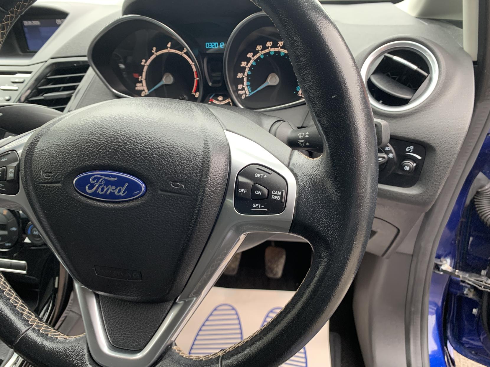 Ford Fiesta 1.0T EcoBoost Titanium Hatchback 5dr Petrol Manual Euro 6 (s/s) (100 ps)