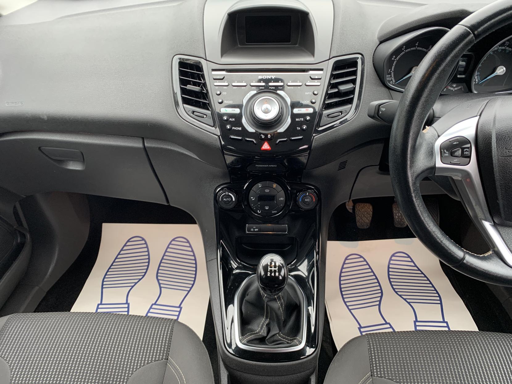 Ford Fiesta 1.0T EcoBoost Titanium Hatchback 5dr Petrol Manual Euro 6 (s/s) (100 ps)