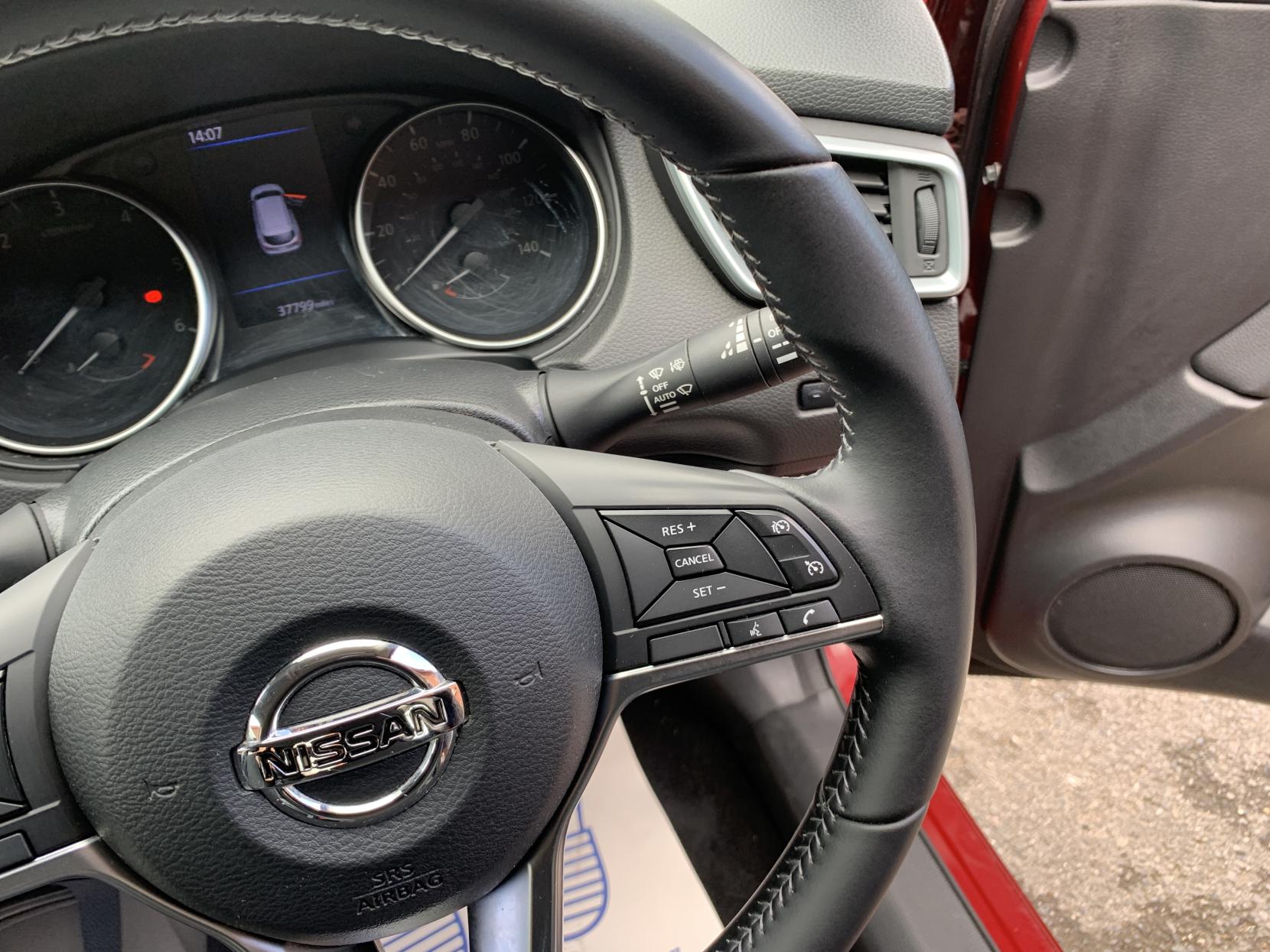 Nissan Qashqai 1.5 dCi Acenta Premium SUV 5dr Diesel Manual Euro 6 (s/s) (115 ps)