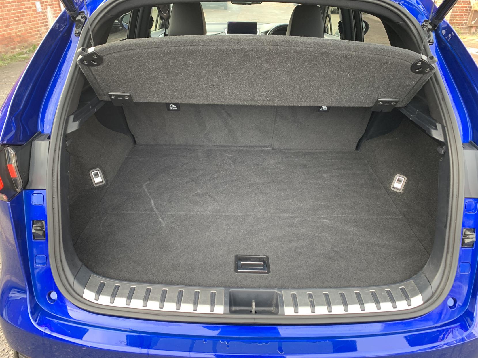 Lexus NX 2.5 300h F Sport SUV 5dr Petrol Hybrid E-CVT 4WD Euro 6 (s/s) (197 ps)