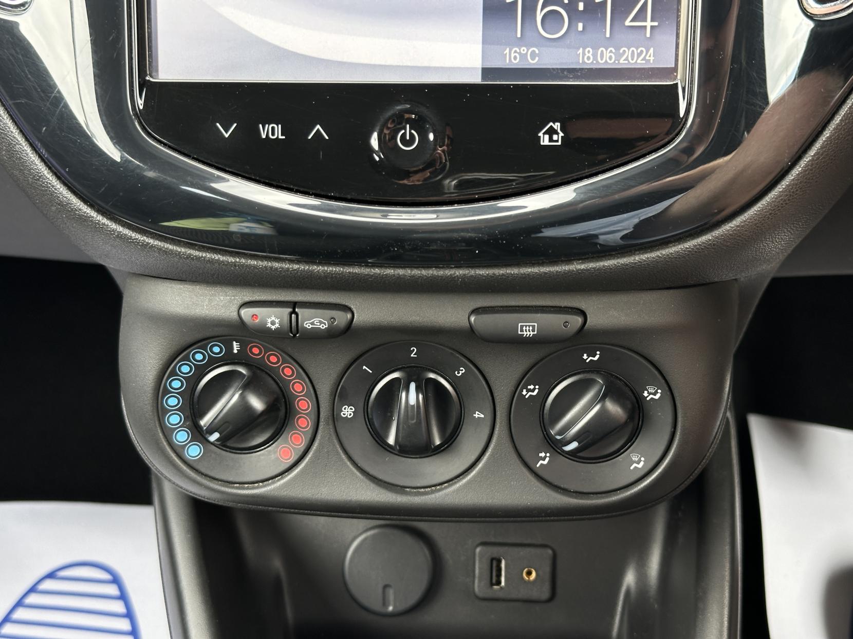 Vauxhall Corsa 1.4i Turbo ecoTEC SRi VX Line Hatchback 3dr Petrol Manual Euro 6 (s/s) (100 ps)
