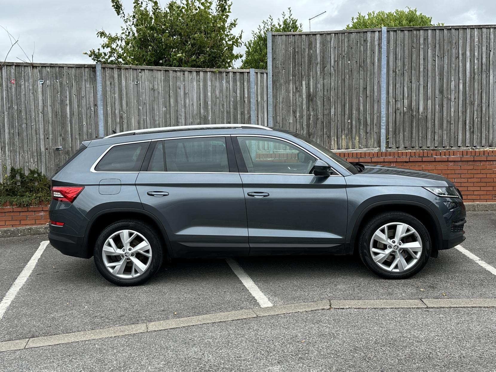 Skoda Kodiaq 2.0 TDI Edition SUV 5dr Diesel DSG 4WD Euro 6 (s/s) (7 Seat) (190 ps)