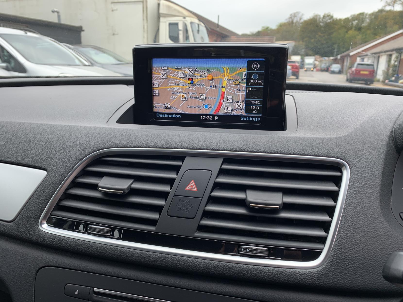 Audi Q3 1.4 TFSI CoD Sport SUV 5dr Petrol Manual Euro 6 (s/s) (150 ps)