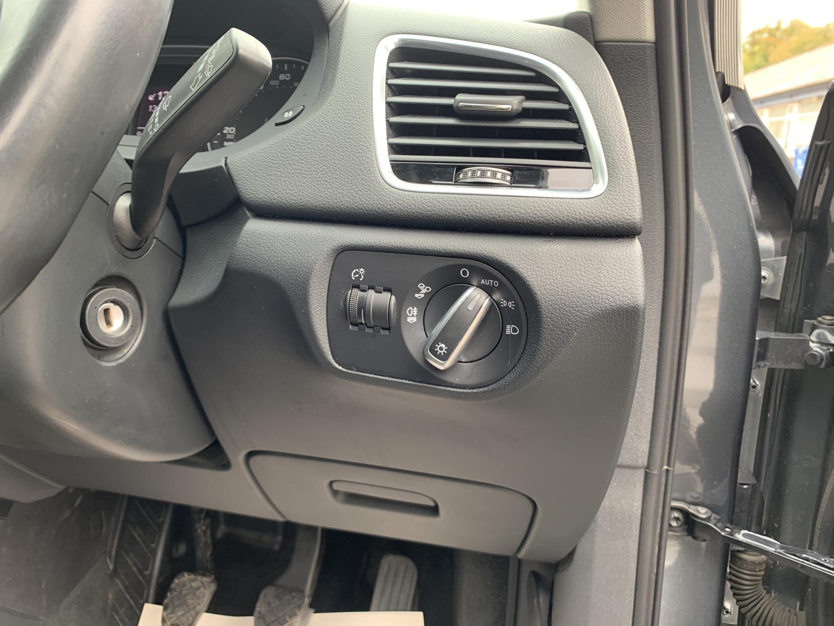 Audi Q3 1.4 TFSI CoD Sport SUV 5dr Petrol Manual Euro 6 (s/s) (150 ps)