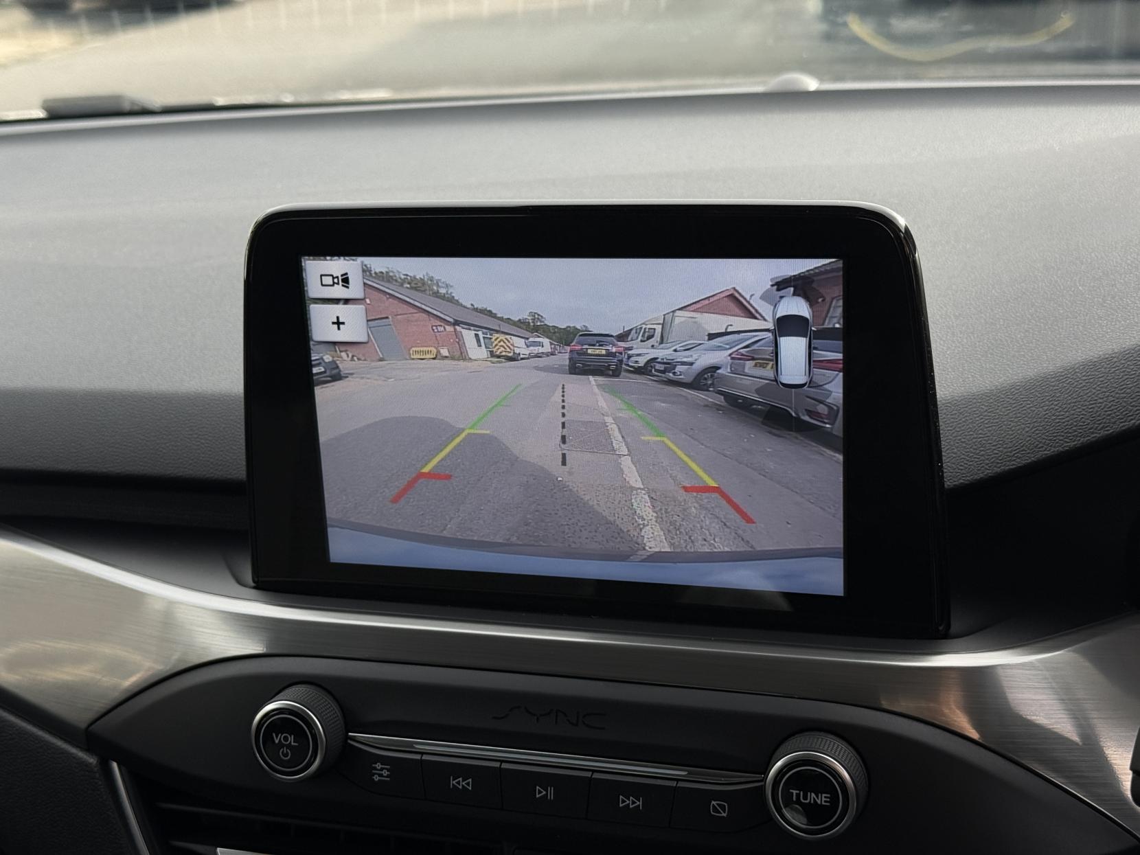 Ford Focus 1.0T EcoBoost Titanium Hatchback 5dr Petrol Manual Euro 6 (s/s) (125 ps)