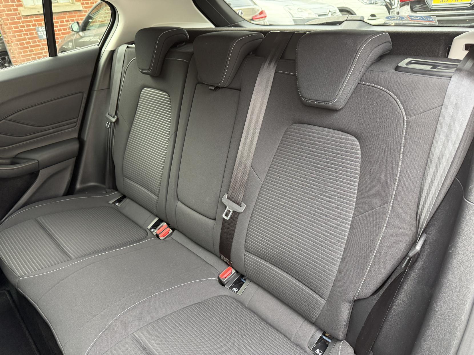 Ford Focus 1.0T EcoBoost Titanium Hatchback 5dr Petrol Manual Euro 6 (s/s) (125 ps)