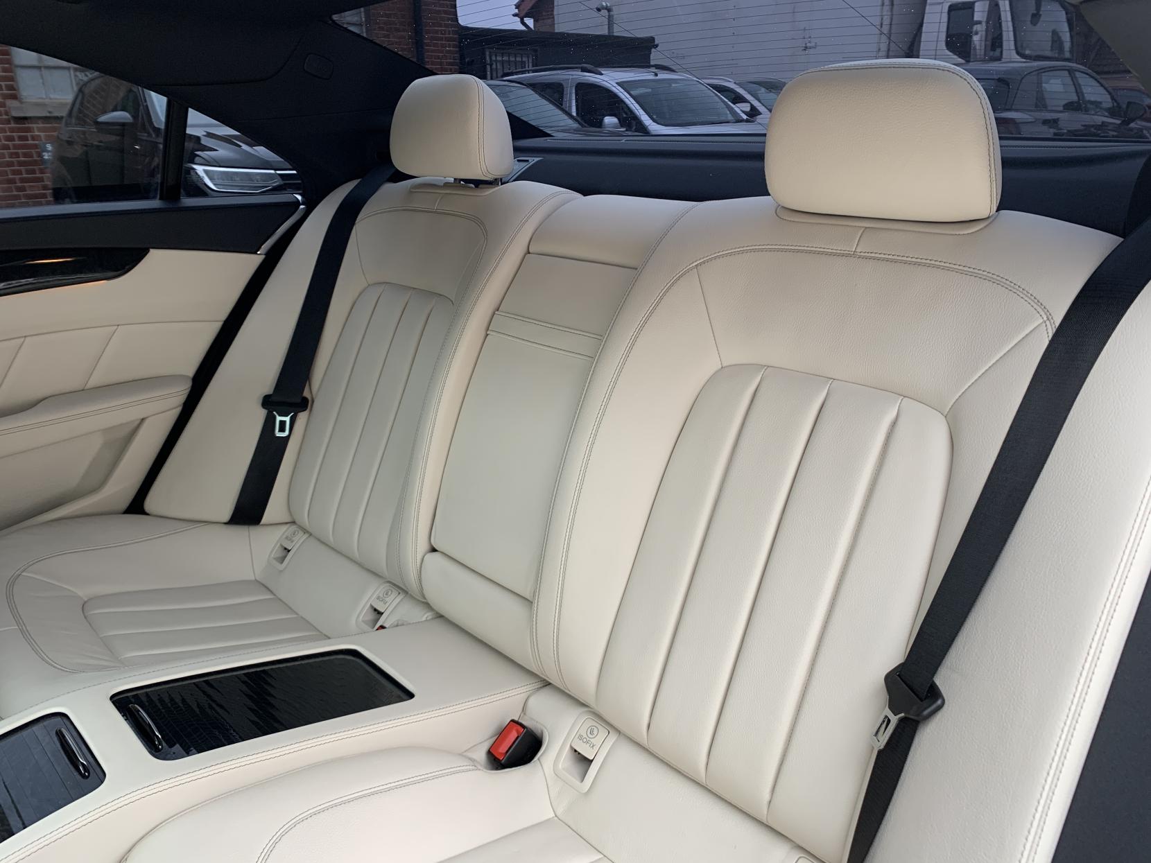 Mercedes-Benz CLS 2.1 CLS220d AMG Line (Premium) Coupe 4dr Diesel G-Tronic+ Euro 6 (s/s) (177 ps)
