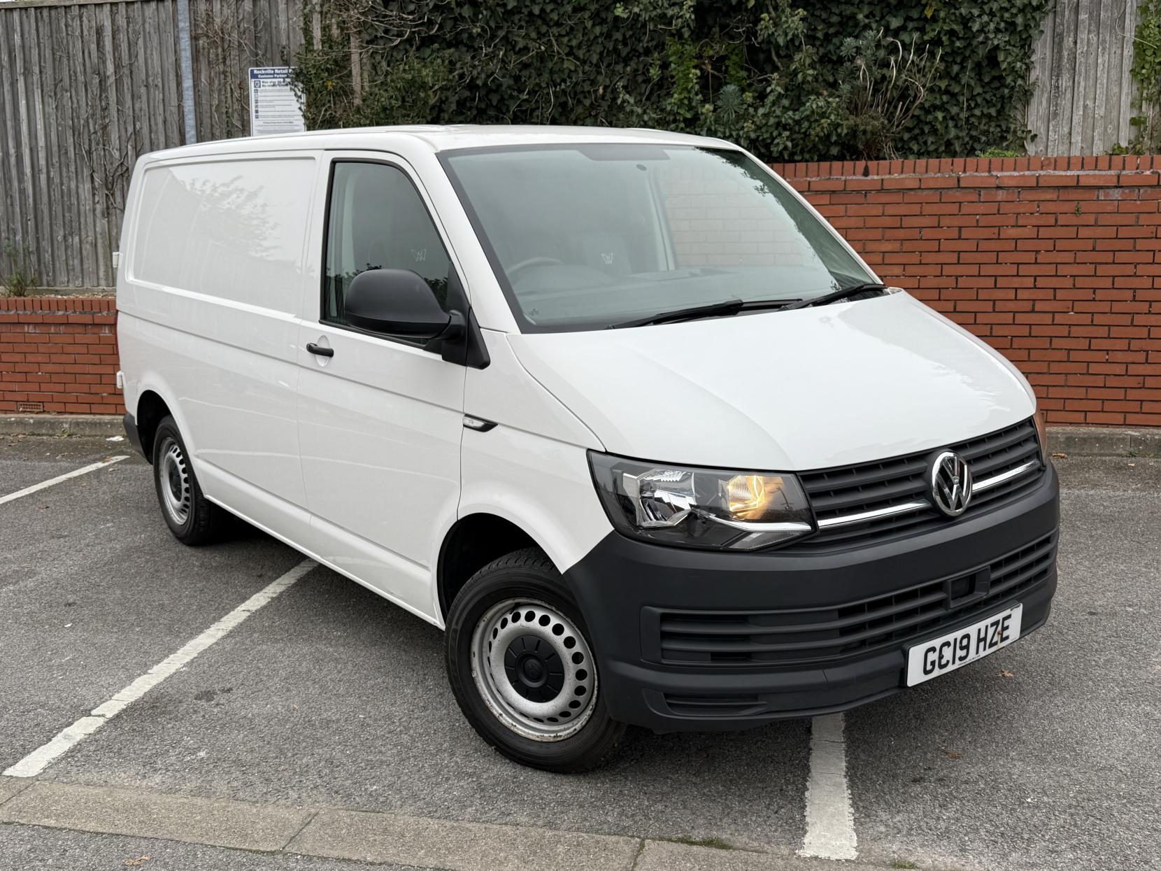 Volkswagen Transporter 2.0 TDI T28 Startline Panel Van 5dr Diesel Manual FWD SWB Euro 6 (s/s) (102 ps)