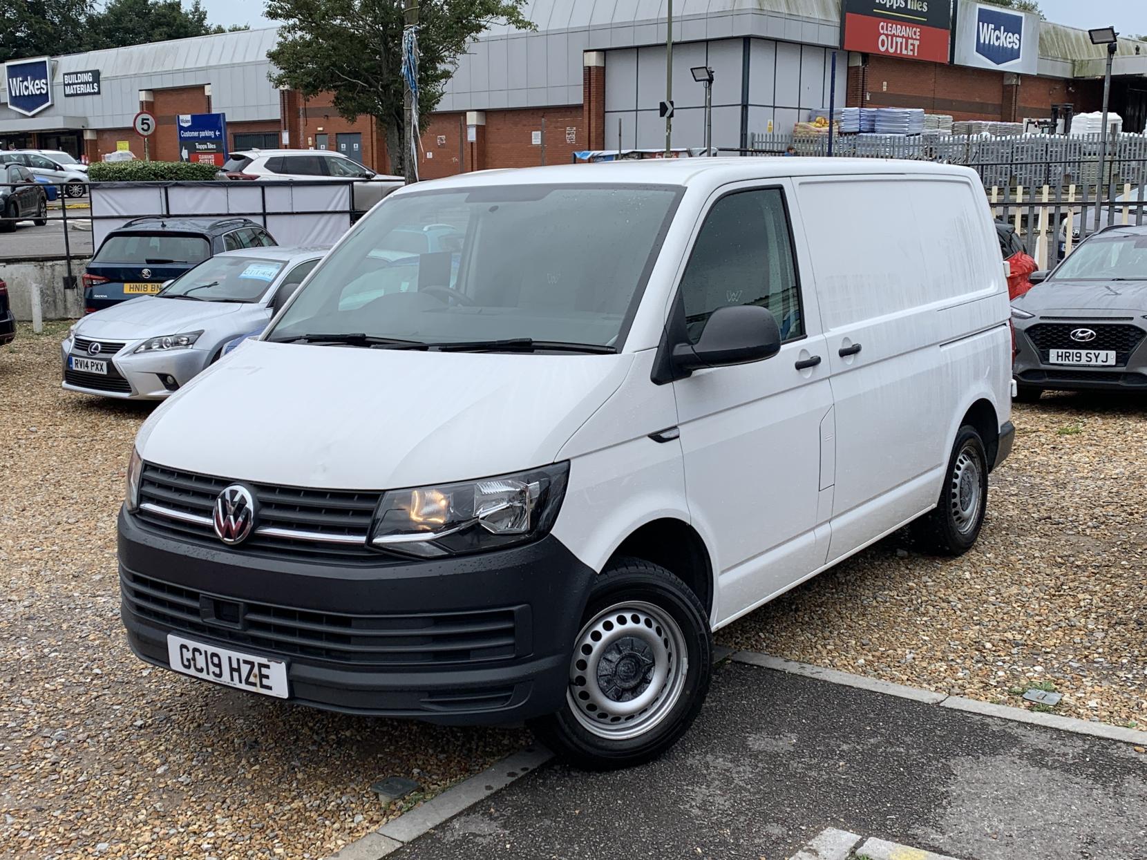 Volkswagen Transporter 2.0 TDI T28 Startline Panel Van 5dr Diesel Manual FWD SWB Euro 6 (s/s) (102 ps)