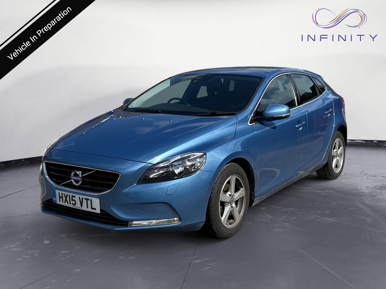 Volvo V40 1.6 D2 SE Hatchback 5dr Diesel Manual Euro 5 (s/s) (115 ps)