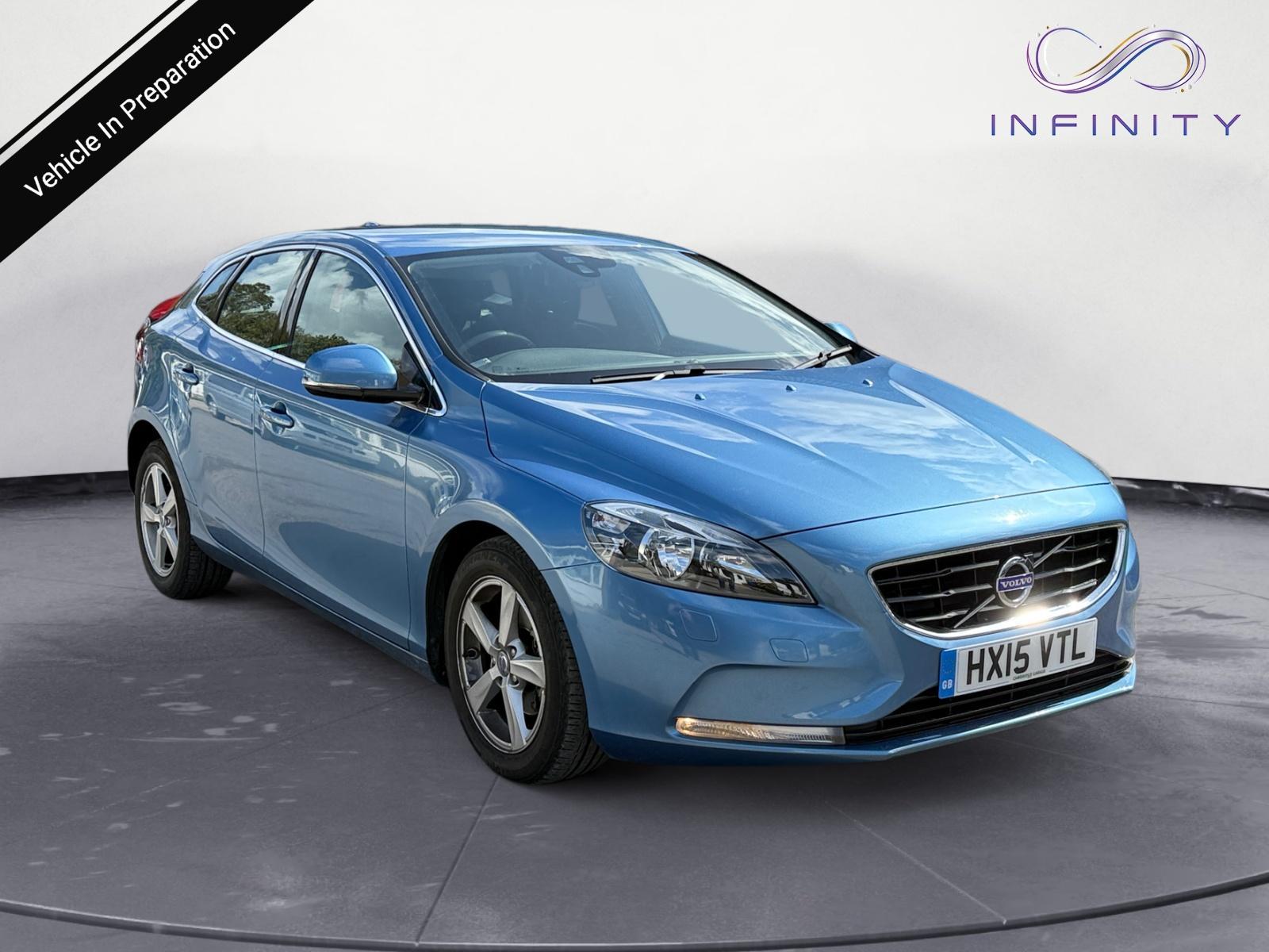 Volvo V40 1.6 D2 SE Hatchback 5dr Diesel Manual Euro 5 (s/s) (115 ps)