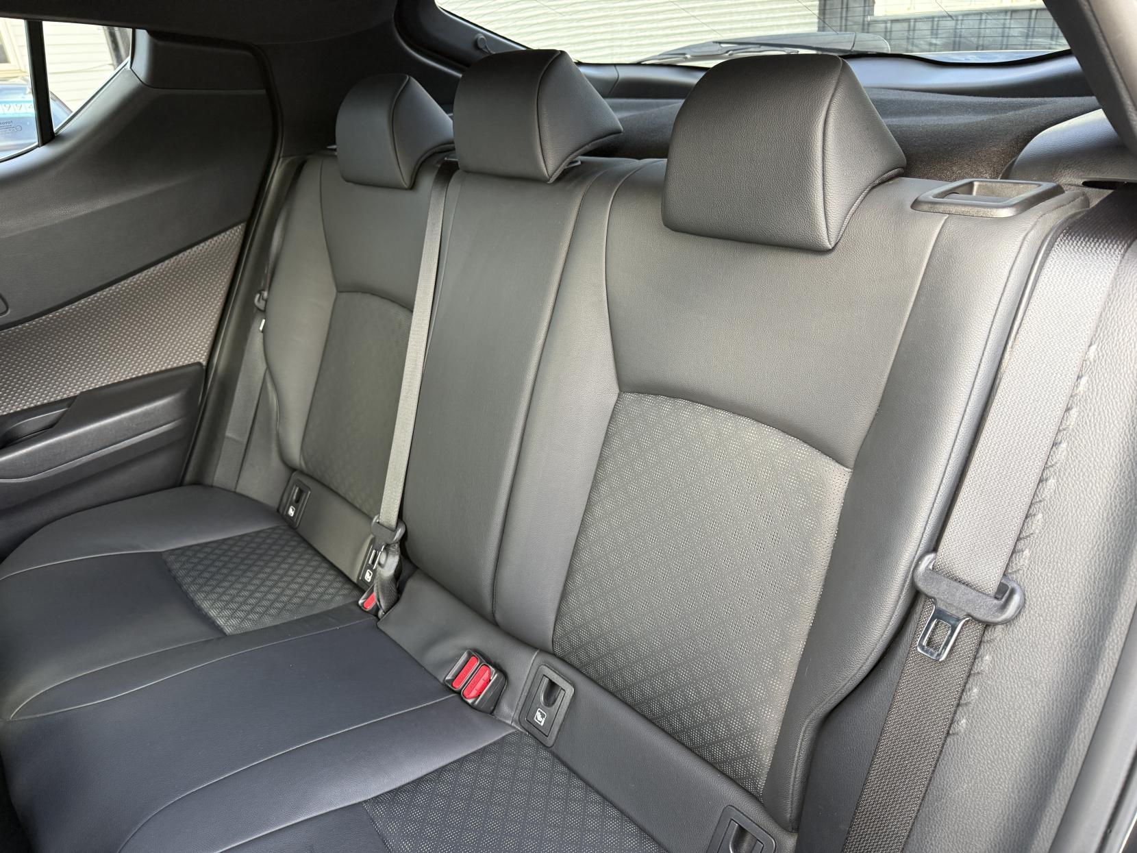 Toyota C-HR 1.8 VVT-h GPF Excel SUV 5dr Petrol Hybrid CVT Euro 6 (s/s) (122 ps)