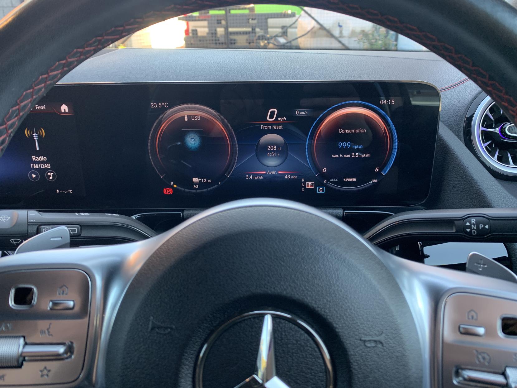 Mercedes-Benz EQA EQA 250 66.5kWh AMG Line SUV 5dr Electric Auto (190 ps)