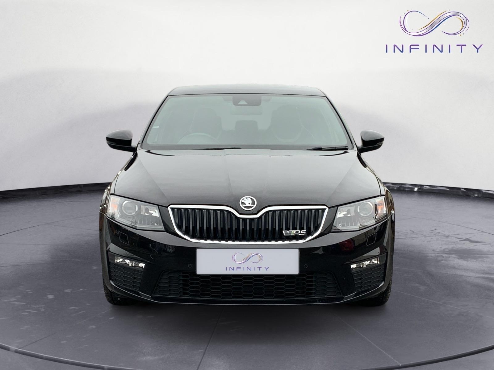 Skoda Octavia 2.0 TFSI vRS Hatchback 5dr Petrol Manual Euro 6 (s/s) (SNav) (220 ps)