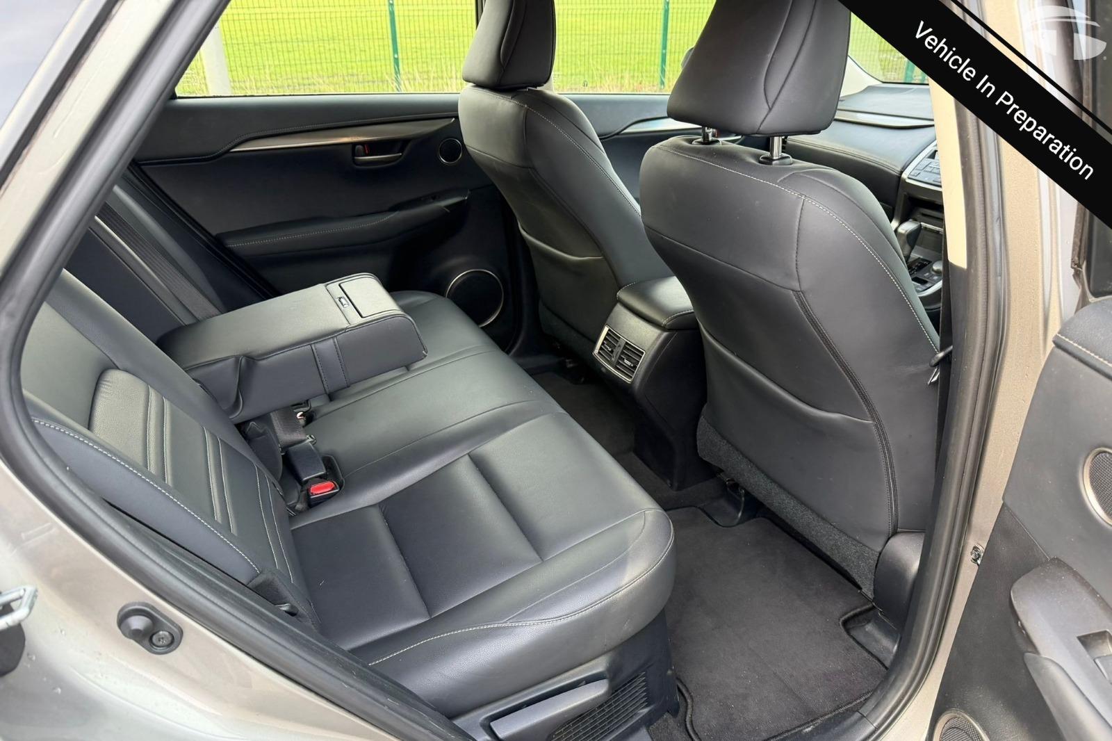 Lexus NX 2.5 300h Sport SUV 5dr Petrol Hybrid E-CVT 4WD Euro 6 (s/s) (197 ps)