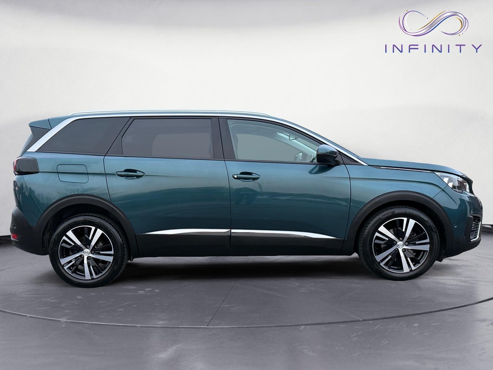 Peugeot 5008 1.2 PureTech Allure SUV 5dr Petrol Manual Euro 6 (s/s) (130 ps)