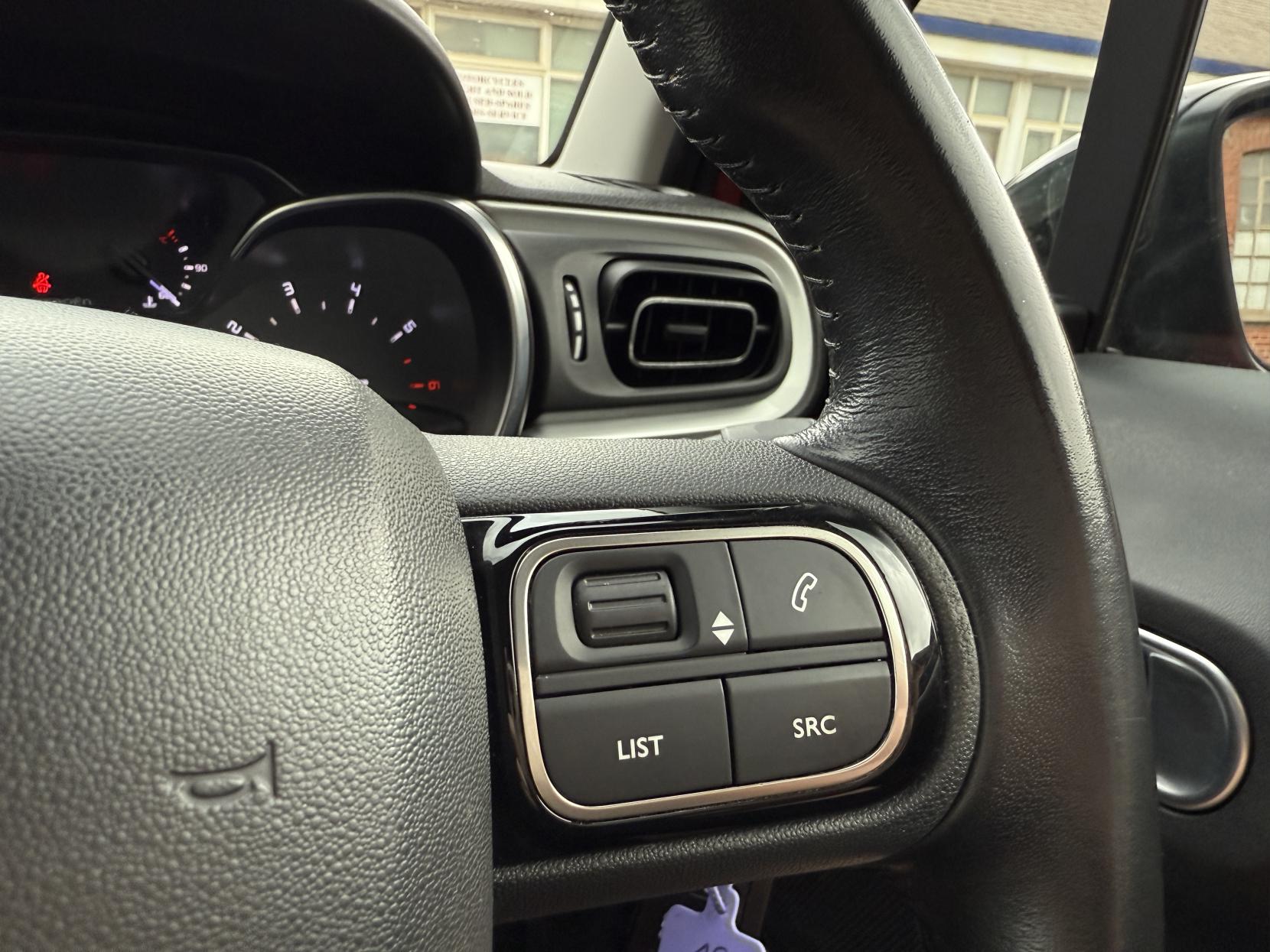 Citroen C3 1.2 PureTech Flair Hatchback 5dr Petrol Manual Euro 6 (82 ps)