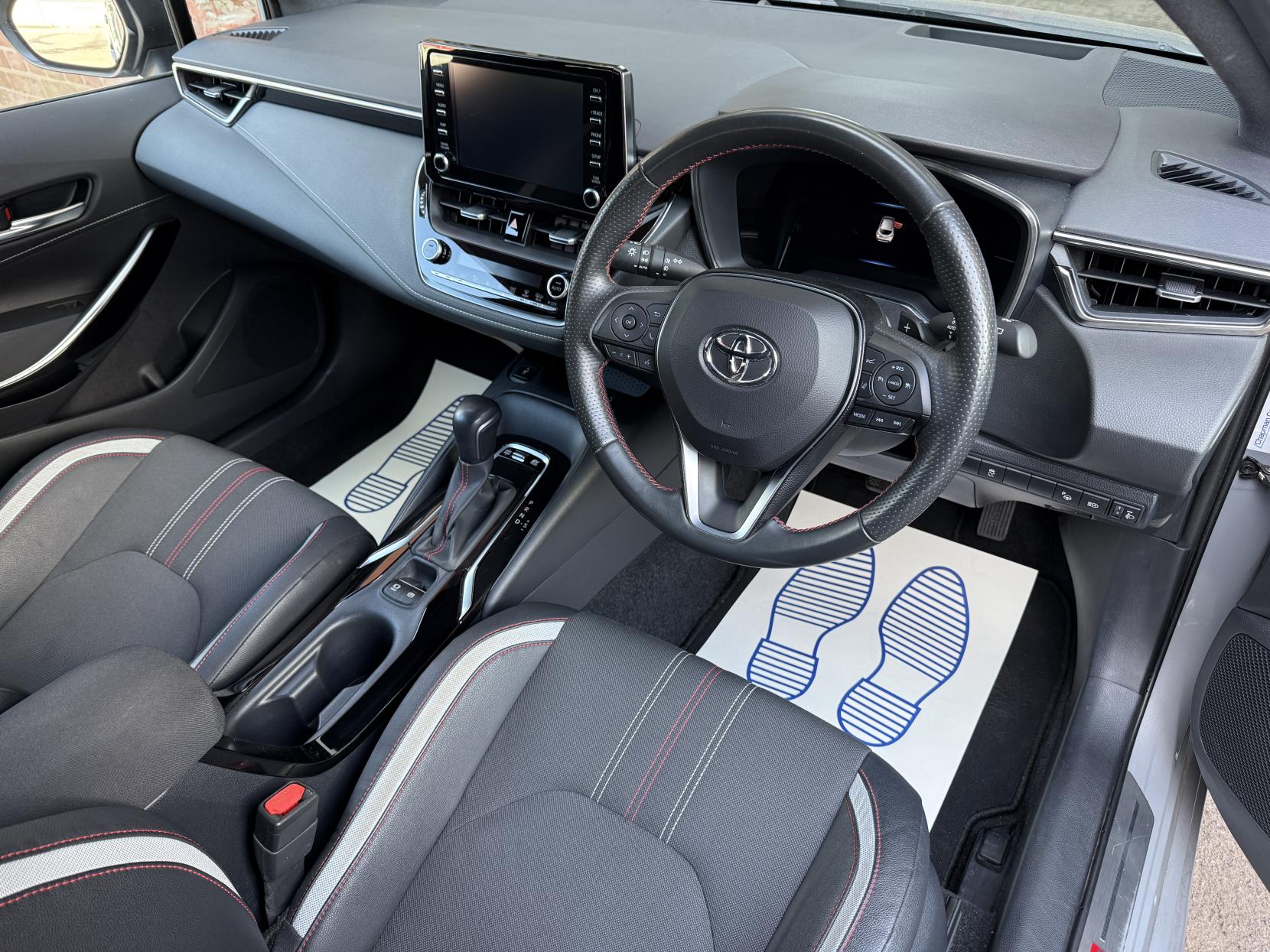 Toyota Corolla 2.0 VVT-h GR SPORT Hatchback 5dr Petrol Hybrid CVT Euro 6 (s/s) (184 ps)