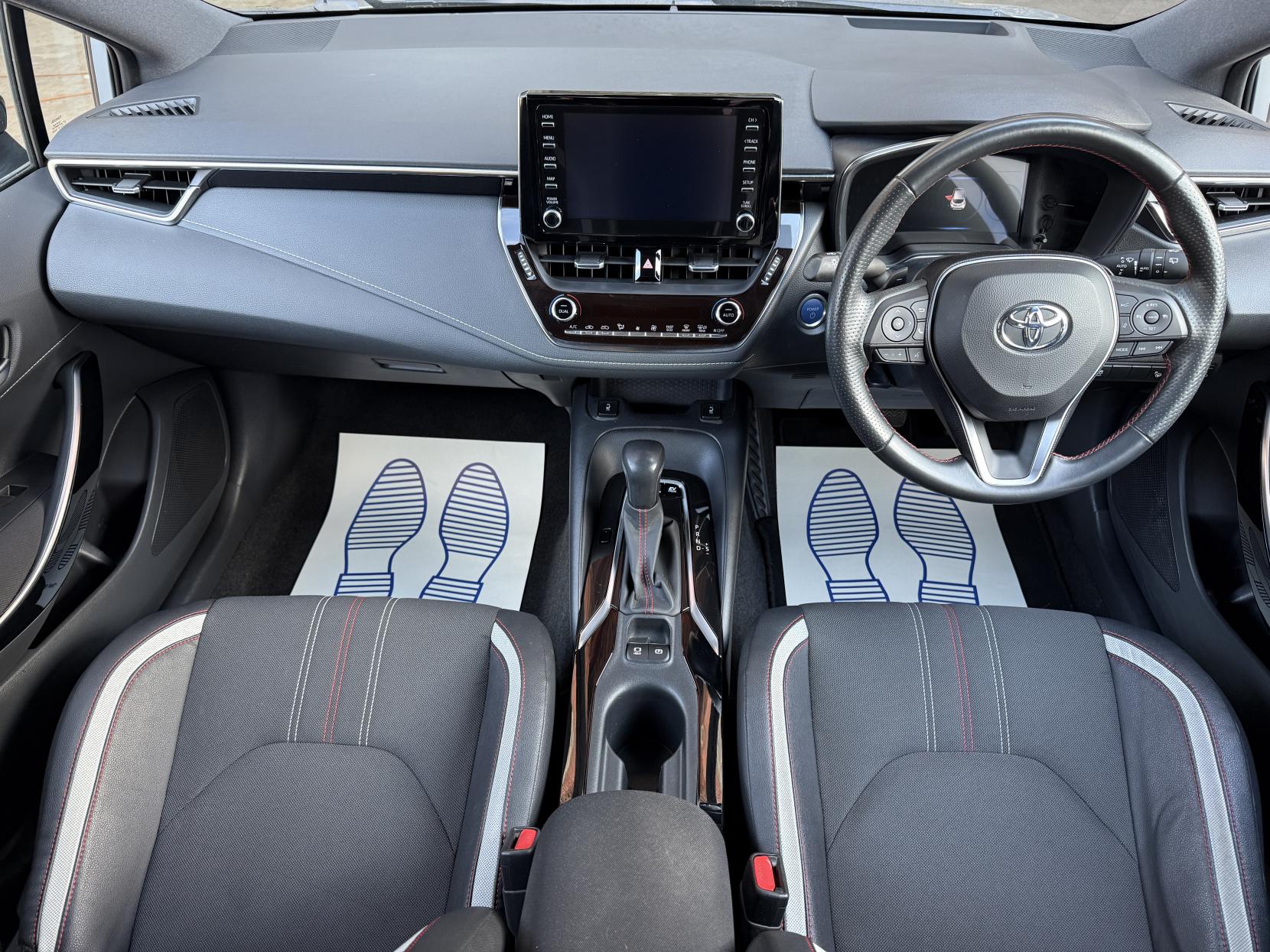 Toyota Corolla 2.0 VVT-h GR SPORT Hatchback 5dr Petrol Hybrid CVT Euro 6 (s/s) (184 ps)