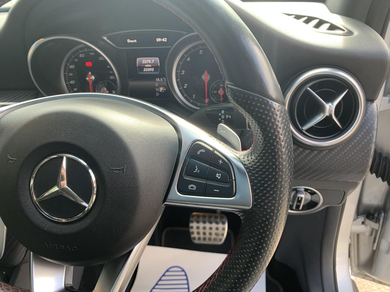 Mercedes-Benz A Class 1.6 A200 AMG Line (Premium Plus) Hatchback 5dr Petrol 7G-DCT Euro 6 (s/s) (156 ps)
