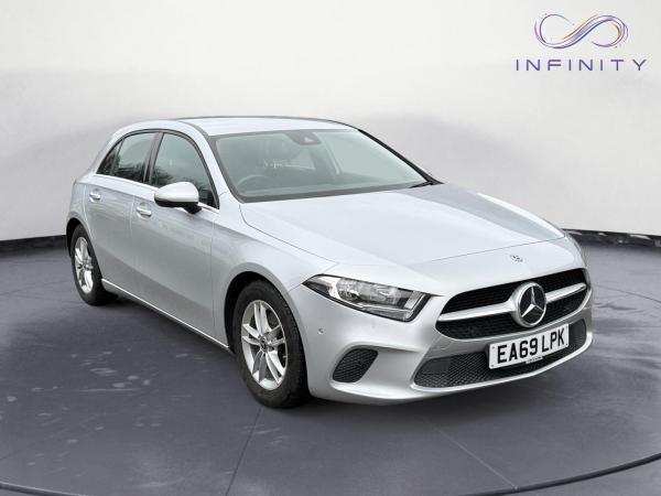 Mercedes-Benz A Class 1.5 A180d SE (Executive) Hatchback 5dr Diesel 7G-DCT Euro 6 (s/s) (116 ps)