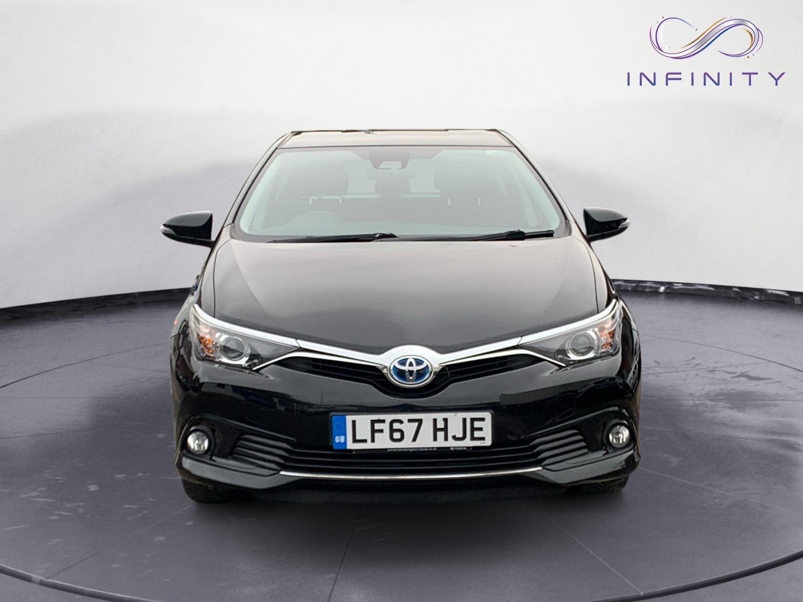 Toyota Auris 1.8 VVT-h Business Edition Hatchback 5dr Petrol Hybrid CVT Euro 6 (s/s) (Safety Sense) (136 ps)