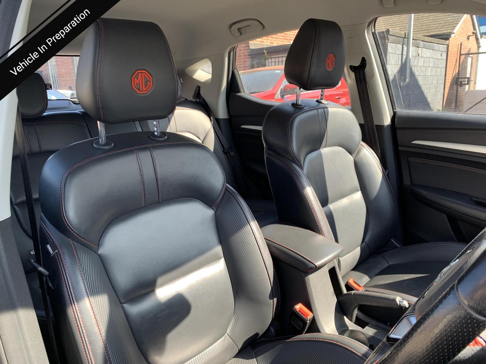 MG MG ZS 1.5 VTi-TECH Exclusive SUV 5dr Petrol Manual Euro 6 (s/s) (106 ps)