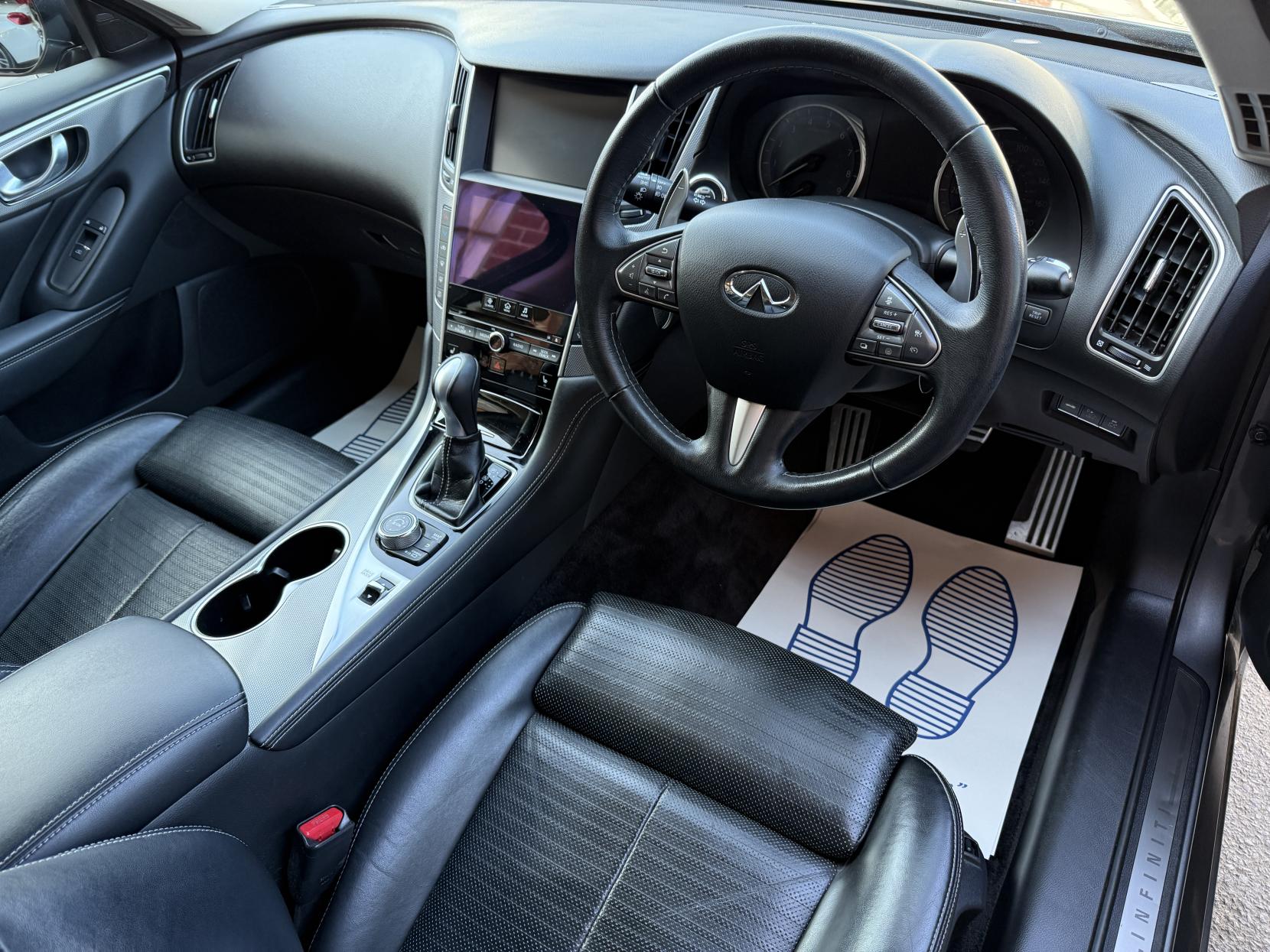 Infiniti Q50 3.5h V6 Sport Tech Saloon 4dr Petrol Hybrid Auto Euro 6 (s/s) (364 ps)