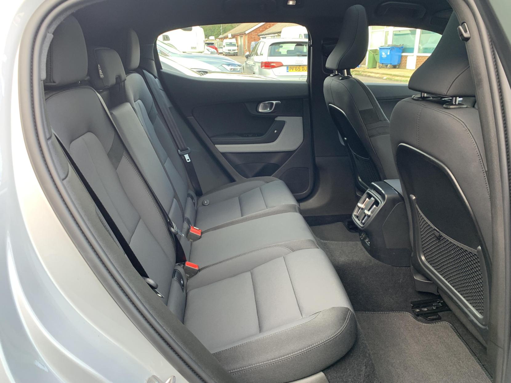 Polestar Polestar 2 Dual Motor 78kWh Long Range Fastback 5dr Electric Auto 4WDE (408 ps)